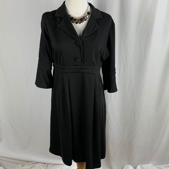 Chadwicks Dresses & Skirts - Chadwicks 3/4 Sleeve Pleated Black Shirt Dress